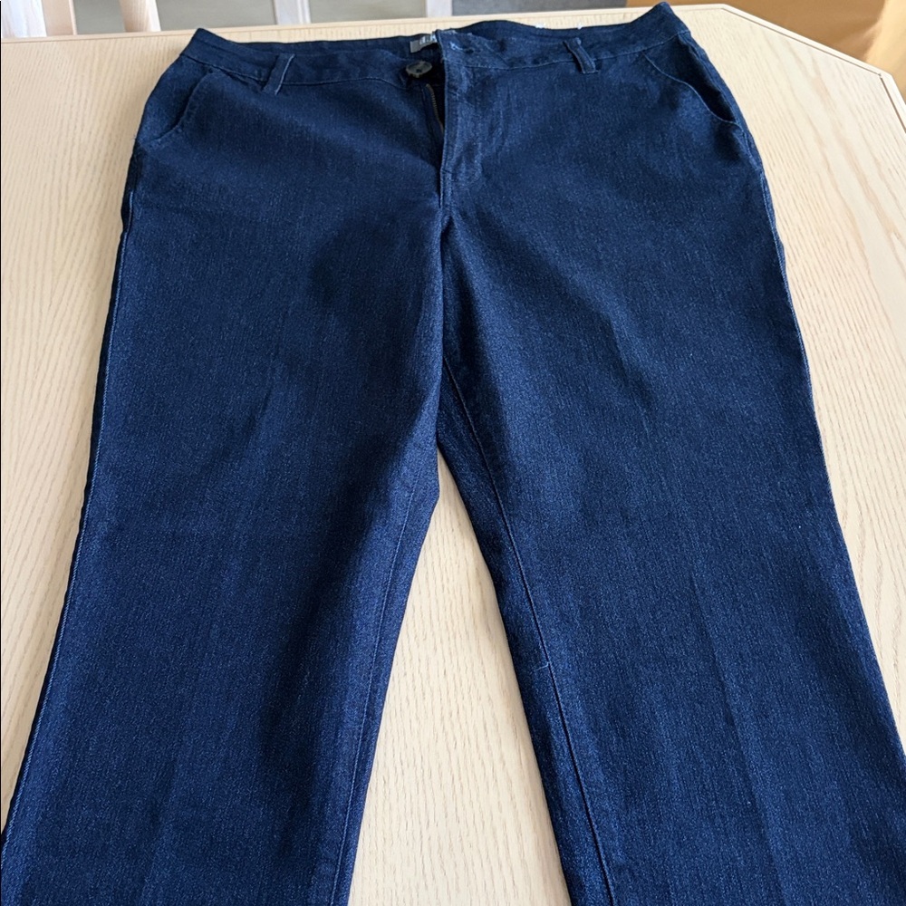 d. jeans Classic Indigo Denim Jeans